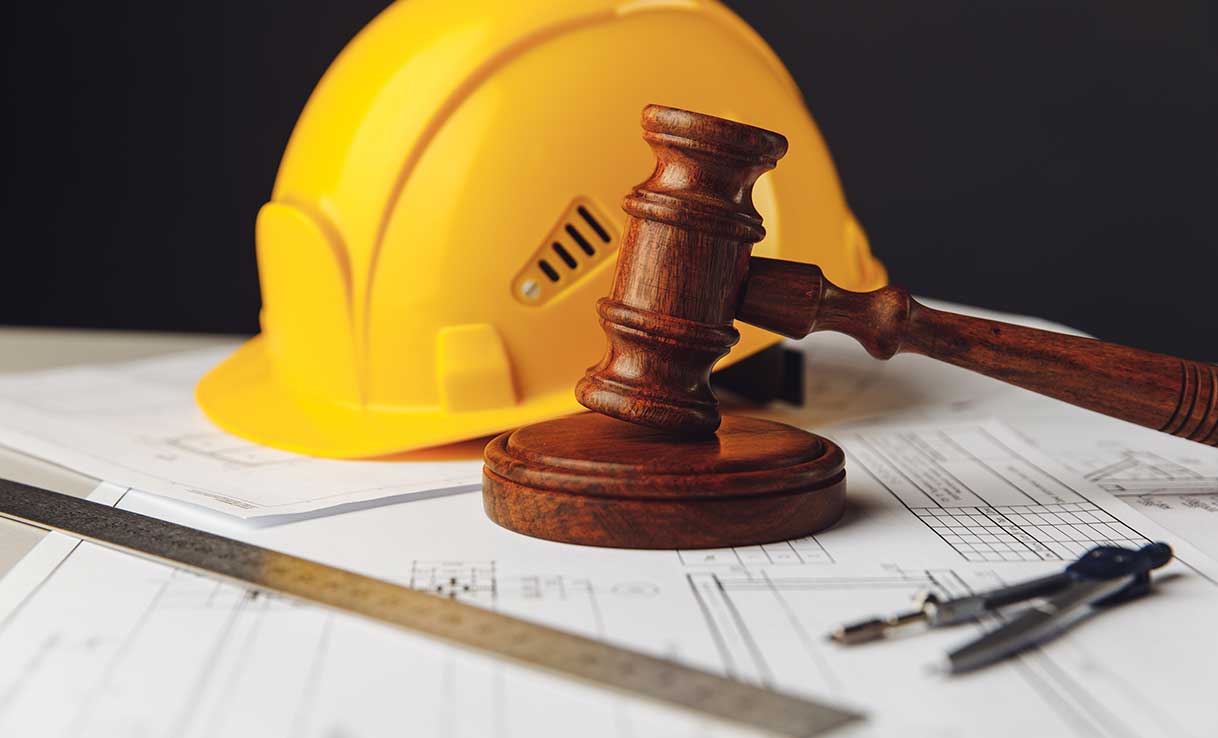 Você está visualizando atualmente Advogado para construtora: entenda sua importância e porque é importante contar com uma assessoria jurídica